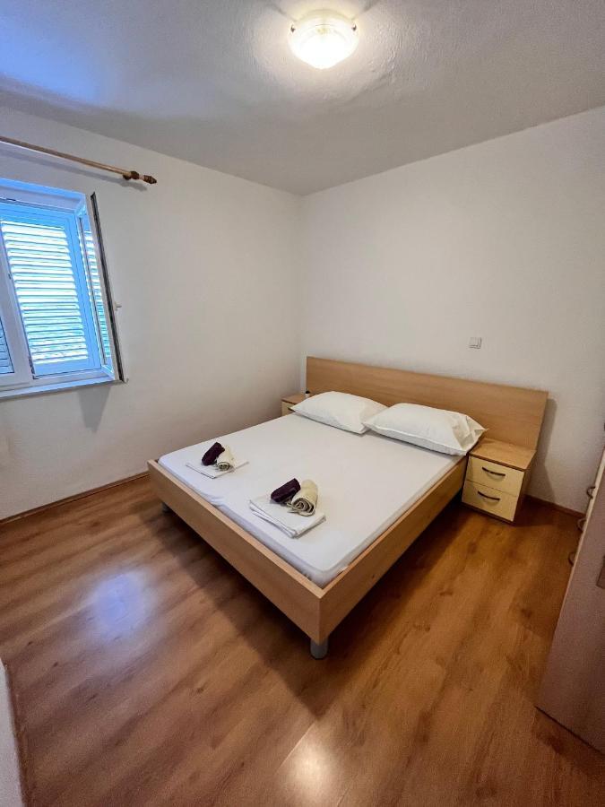 Apartments By The Sea Metajna, Pag - 6465 Exterior foto