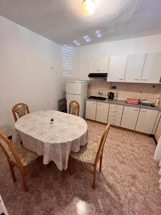 Apartments By The Sea Metajna, Pag - 6465 Exterior foto