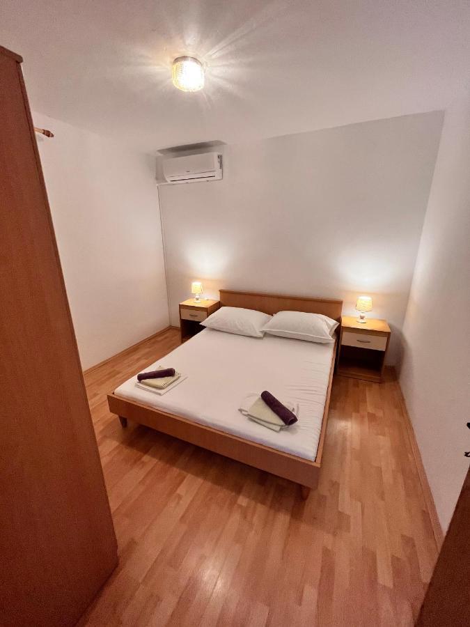 Apartments By The Sea Metajna, Pag - 6465 Exterior foto